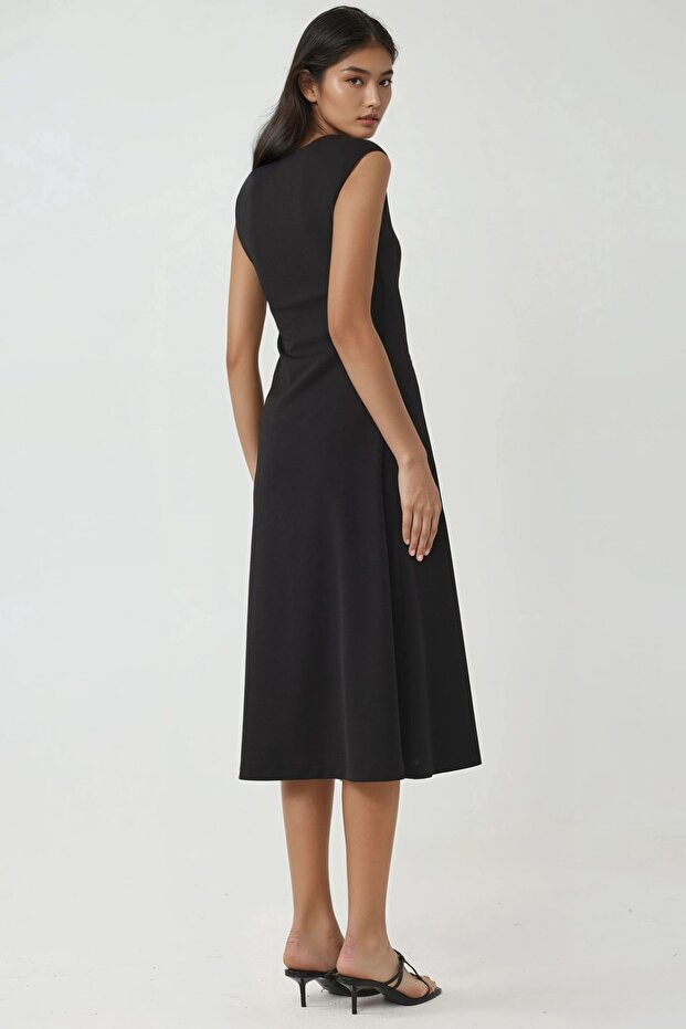 BUSEM V Yaka A-Form Midi Elbise - 3