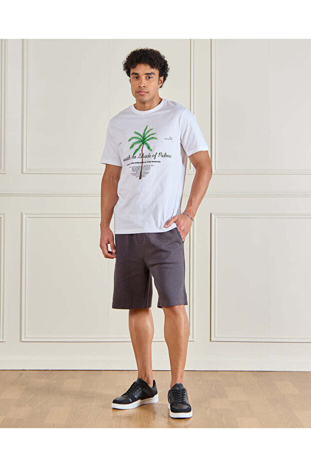 Men White Basic Graphic T-Shirt - 2