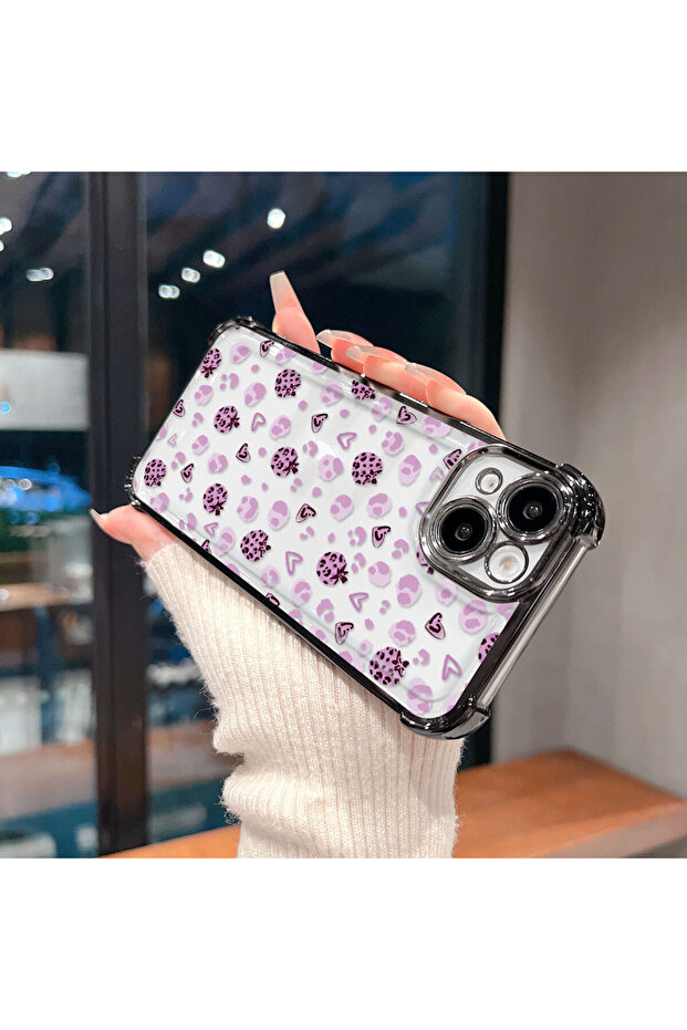 حافظة واقية من السيليكون الشفاف المتوافقة مع هاتف iPhone 16 Pro بأنماط الفراولة - 5