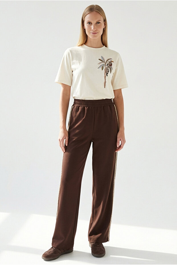 Yanları Şeritli Bağcıklı Regular Örme Pantolon - 1