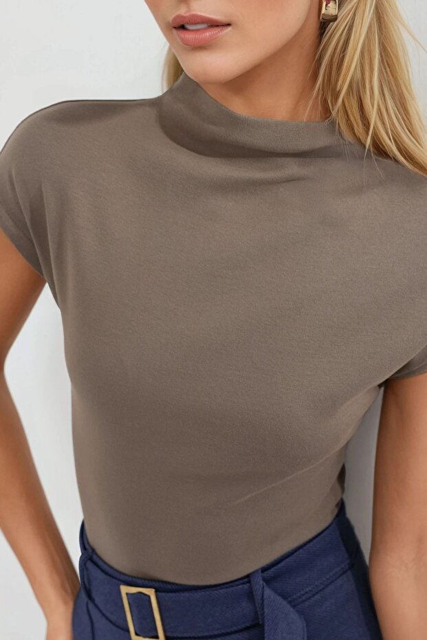 BUSEM Vücuda Oturan Esnek Örme Bluz - 6