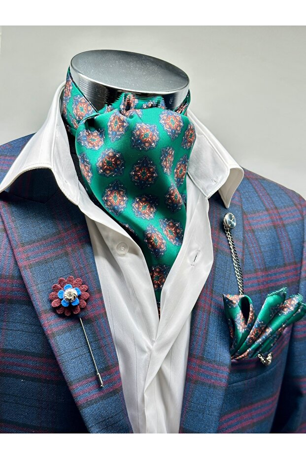 وشاح رجالي منقوش باللون الأخضر - 1