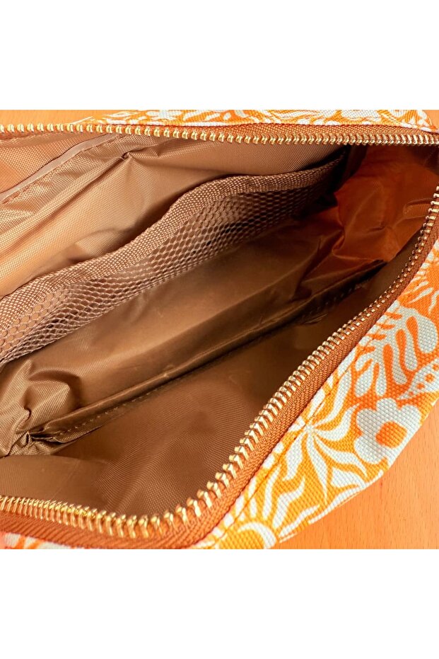 Makeup Bag & Organizer - 6