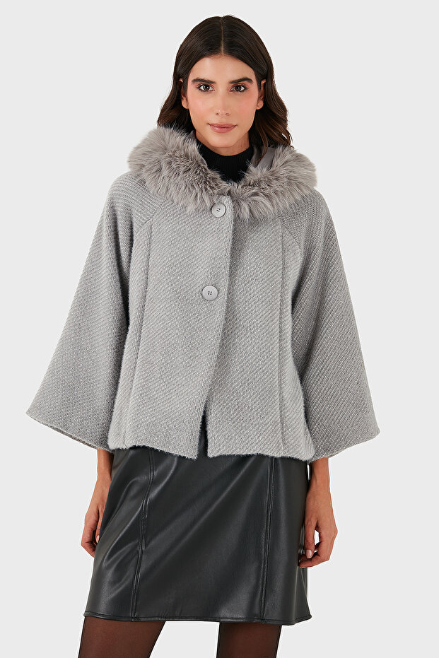 Oversized Soft Furry Hood Three Quarter Sleeve Coat Coat 690920