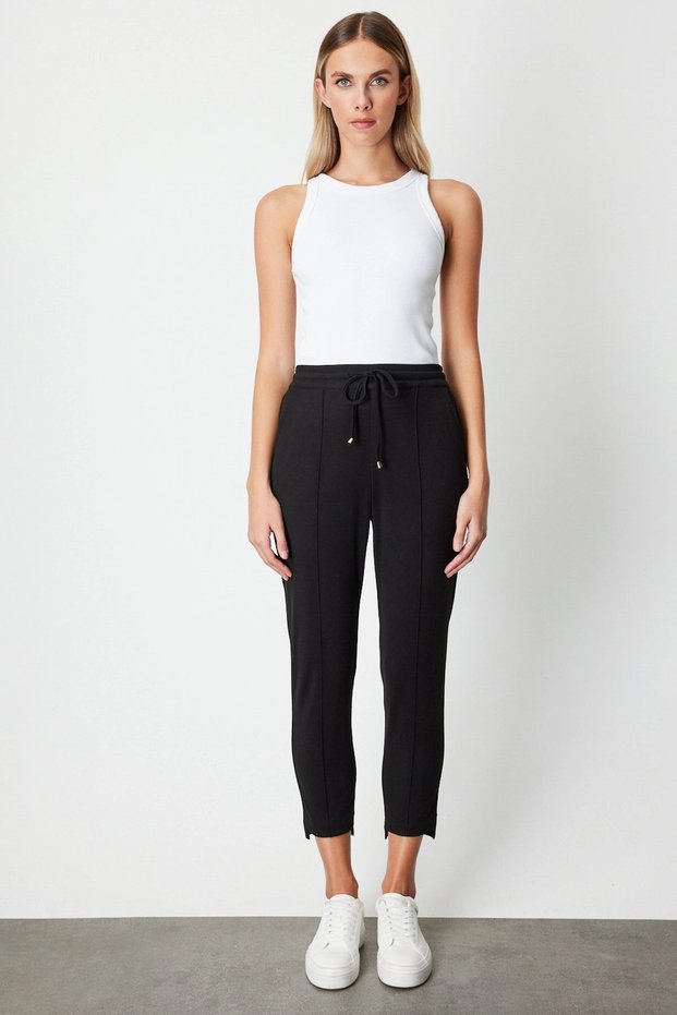 Regular Fit Slim Leg Elastic Waist Woven Women's Trousers