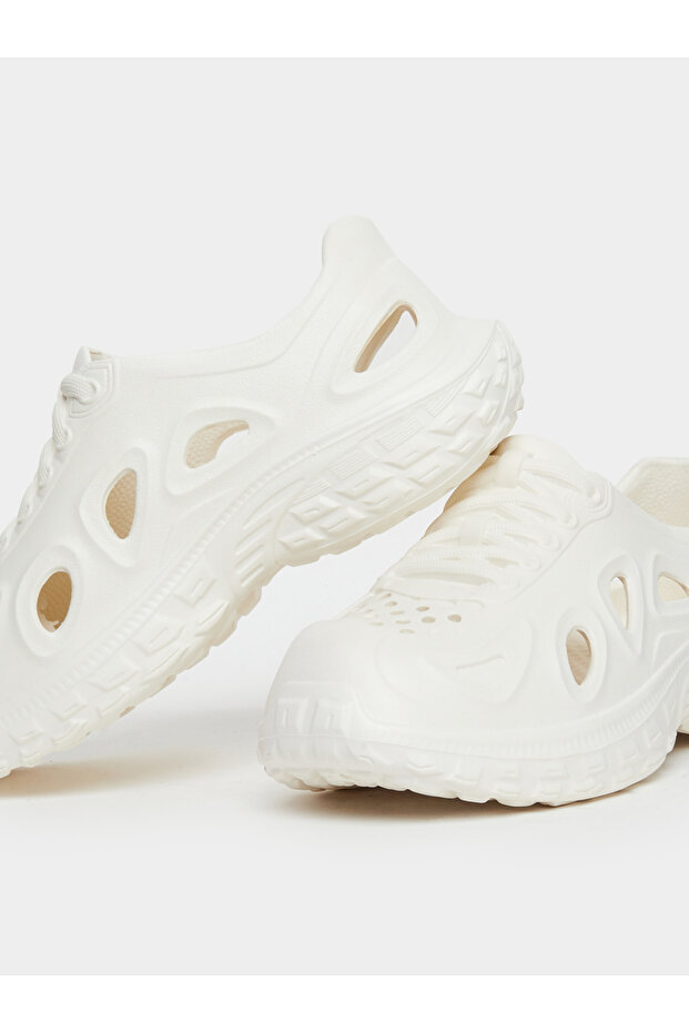 قباقيب رجالية مثقبة ومزخرفة - 3