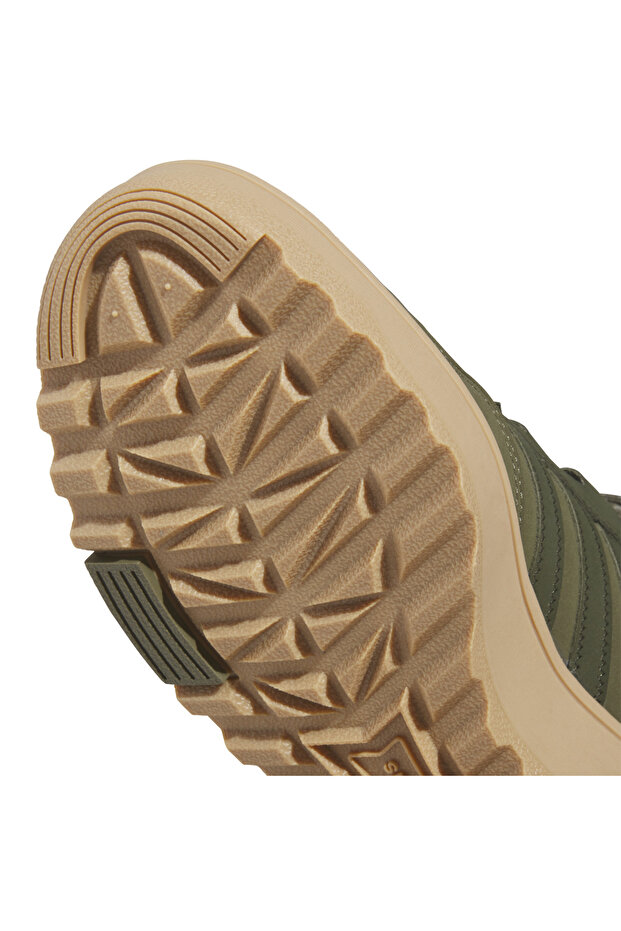 Mid Cut Sneaker Hoops - 6