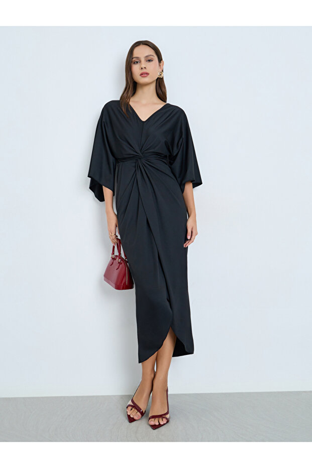Black Pleated Detail Midi Dress