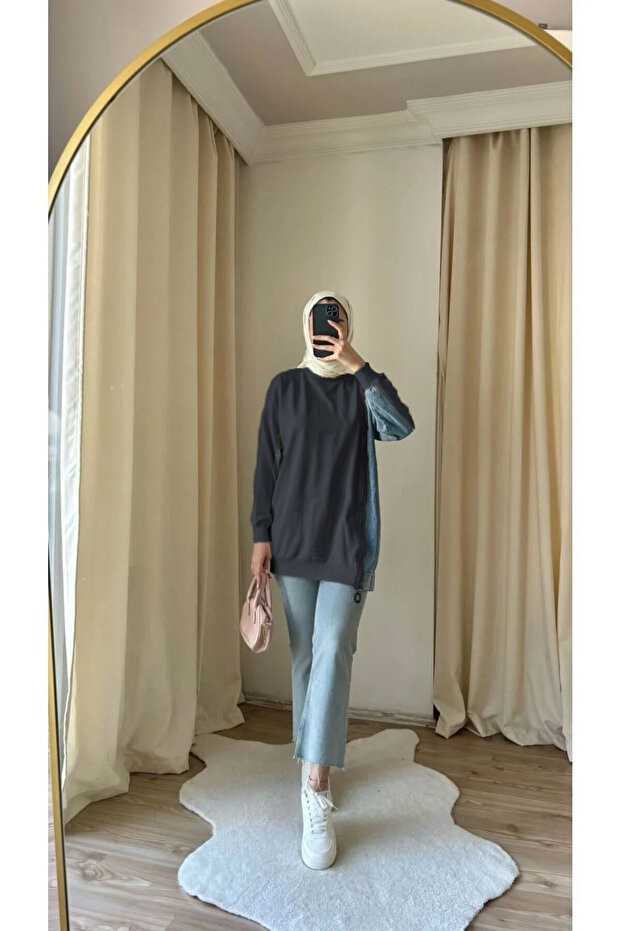 8777 - 2 Thread Comfortable, Loose Side Zipper Women's Long Sweatshirt with Denim Detail