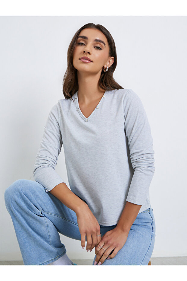 Women V Neck T-Shirt with Button Detail