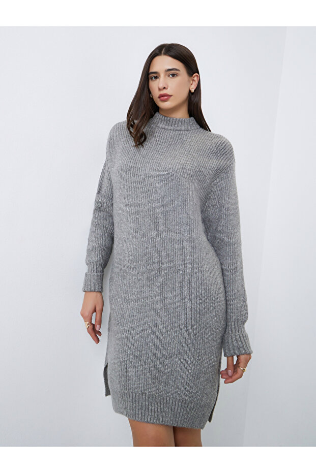 Solid Crew Neck Drop Shoulder Jumper Sweater - 2