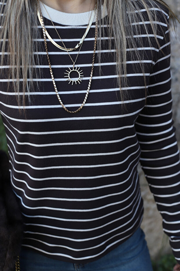 بلوزة أساسية مخططة باللون البني - 4