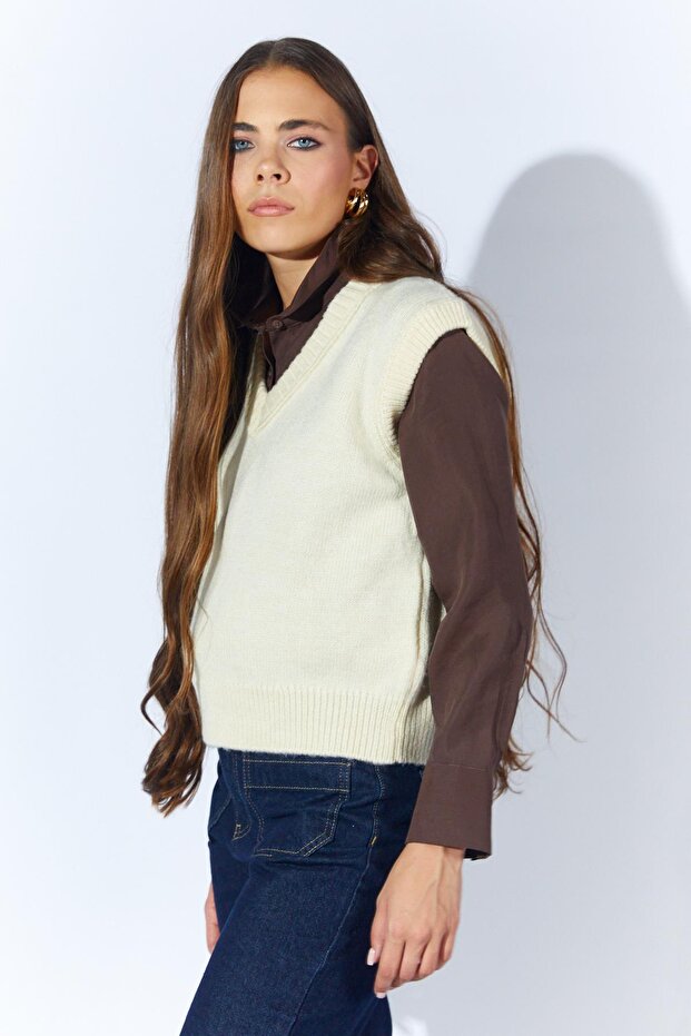 Kadın Krem V Yakalı Basic Süveter - 3