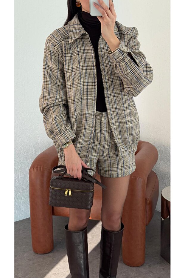 سترة كريمية منقوشة - 4