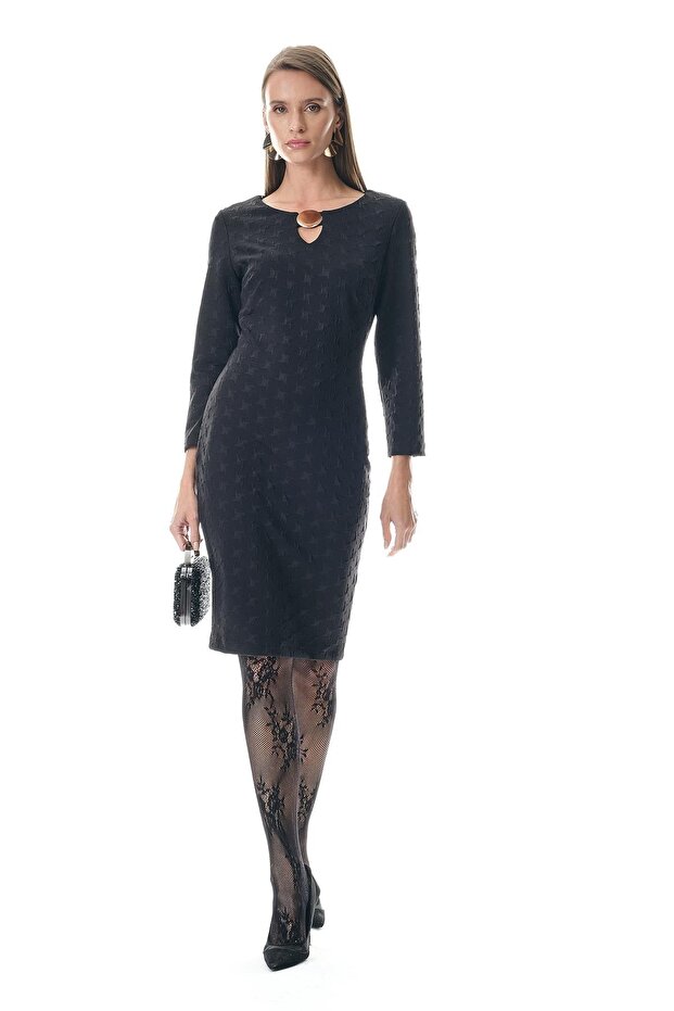 Gold Aksesuarlı Örme Jakar Mini Elbise - 3