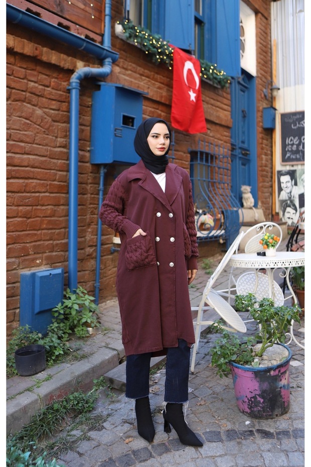 Buttoned Two-Thread Knit Cardigan - 2