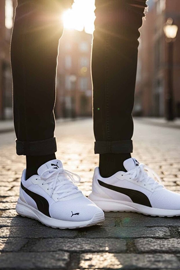 Men's Daily Walking and Running Shoes