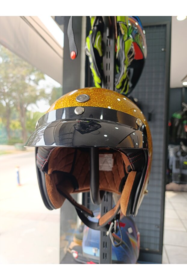helmet gloss - 1