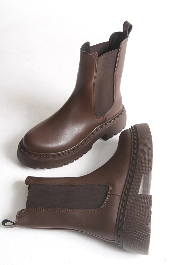 Women's Boots - Elastic Sides, No Zipper, Non-Slip Sole, Thermo Women's Boots, Black