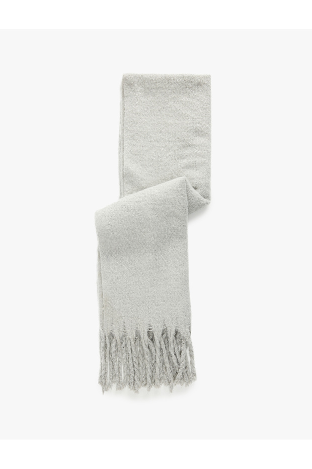 Sim Detailed Tasseled Long Scarf