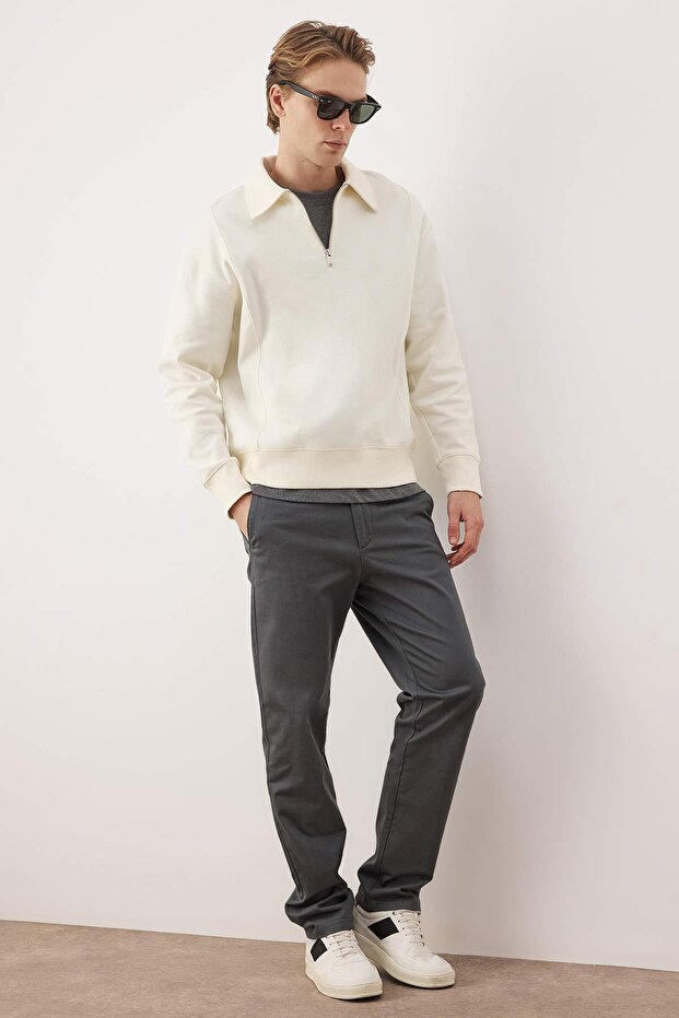 Olive Erkek Gabardin Dokulu Geniş Beden Aralıklı Kumaş Pantolon TMNAW26PL00026 - 1