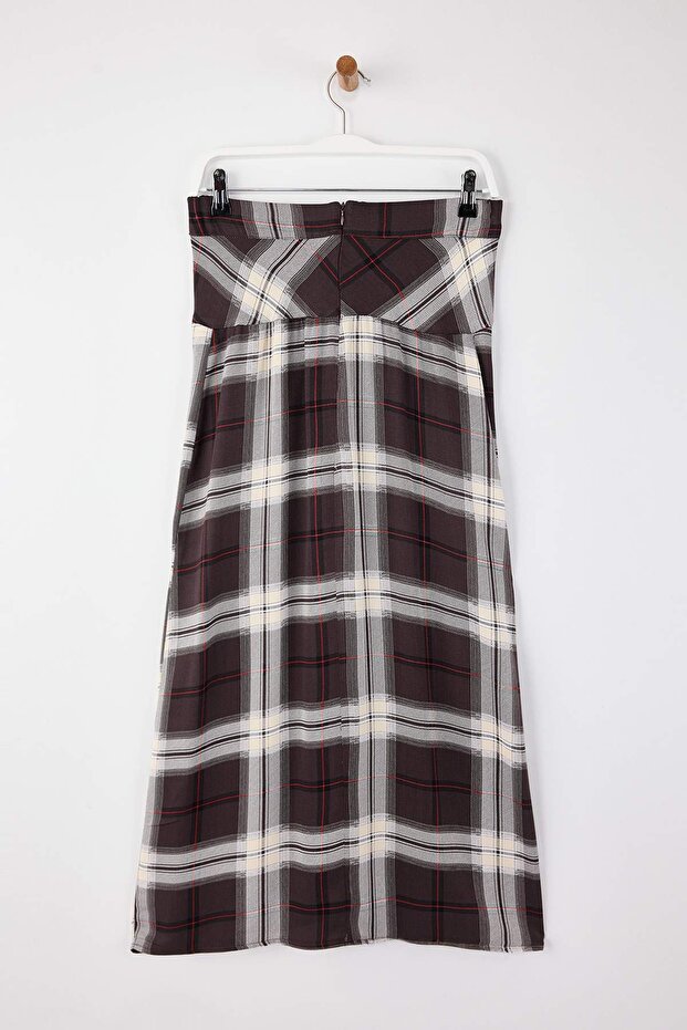 Brązowa spódnica maxi z detalami w pasie TWOAW26ET00159 - 6