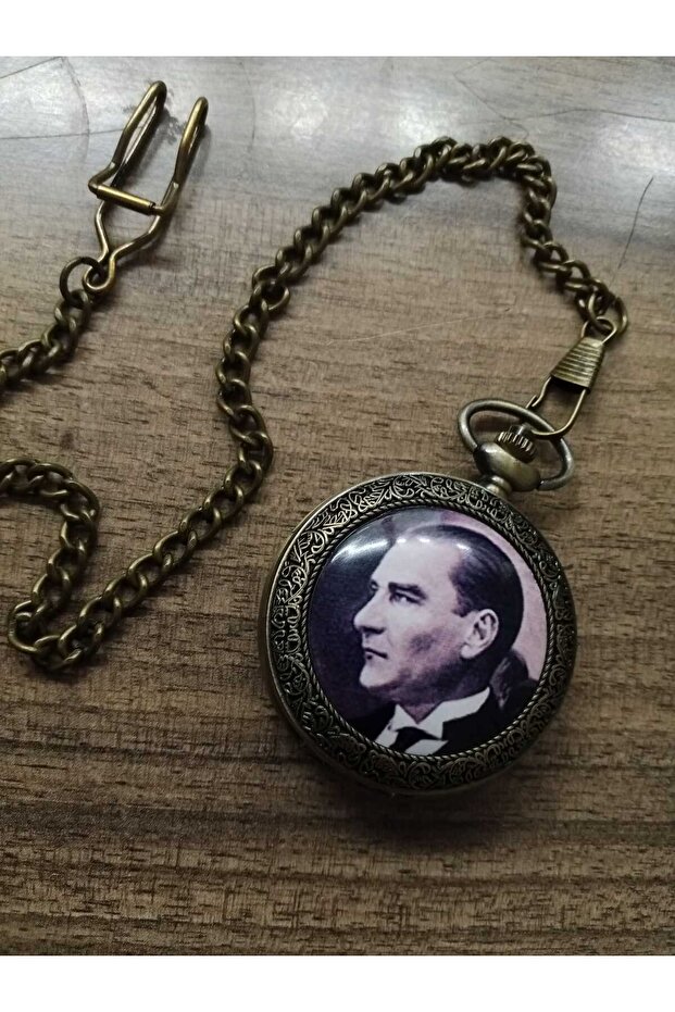 Luxury Chain Watch (Ataturk Photographed) (Copper Color) (32 cm Chain)