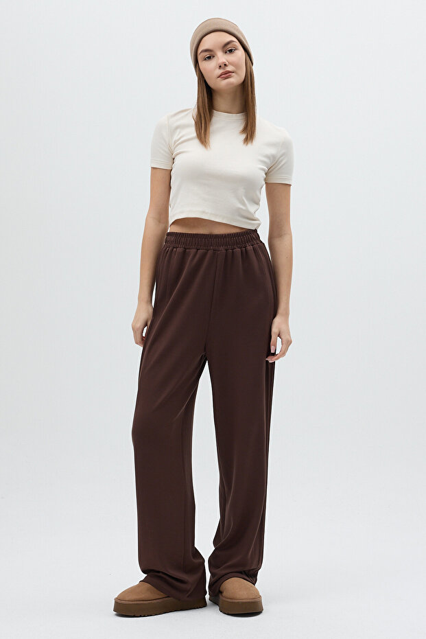 8296A Φόρμα με πλαϊνές ρίγες καφέ - 1