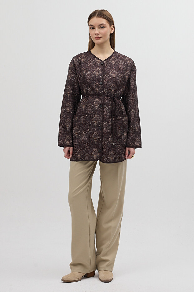 3496 سترة مبطنة بنمط عرقي باللون البني - 6