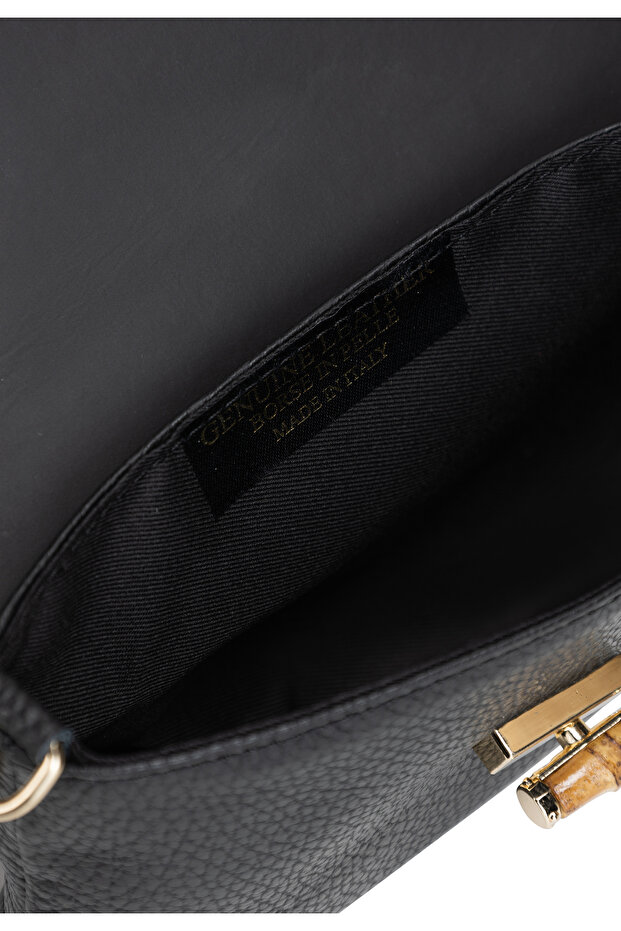 Mini-Schultertasche aus Leder - 3