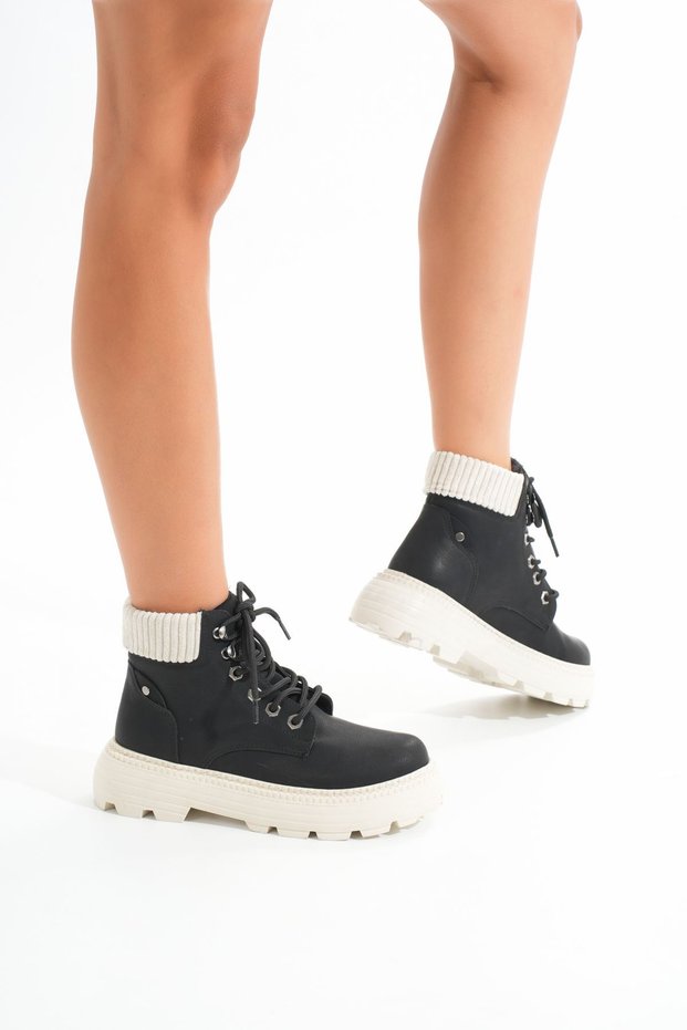 Zri̇n-2045 Premium Black-Beige Lace-Up Women's Casual Boots