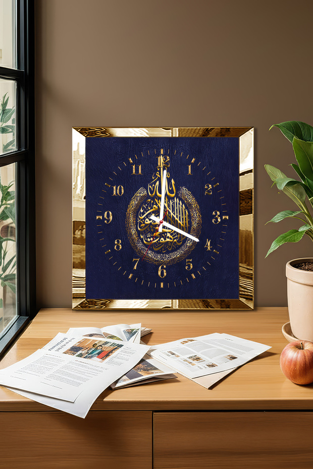 ساعة حائط ديكورية من MDF بإطار ذهبي وتصميم مستوحى من الأناقة العثمانية