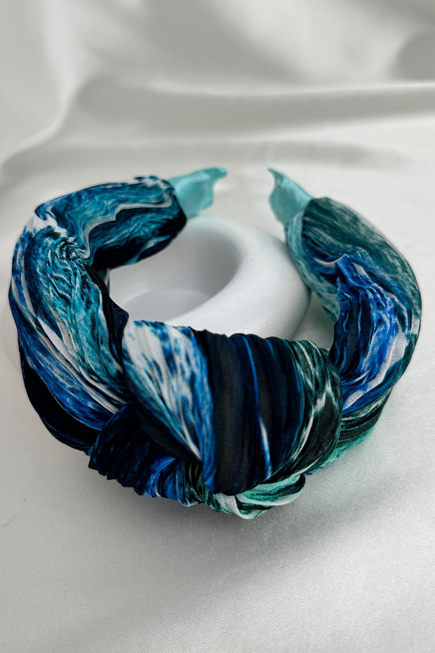 Mavi Renk Desenli Piliseli Taç - 1