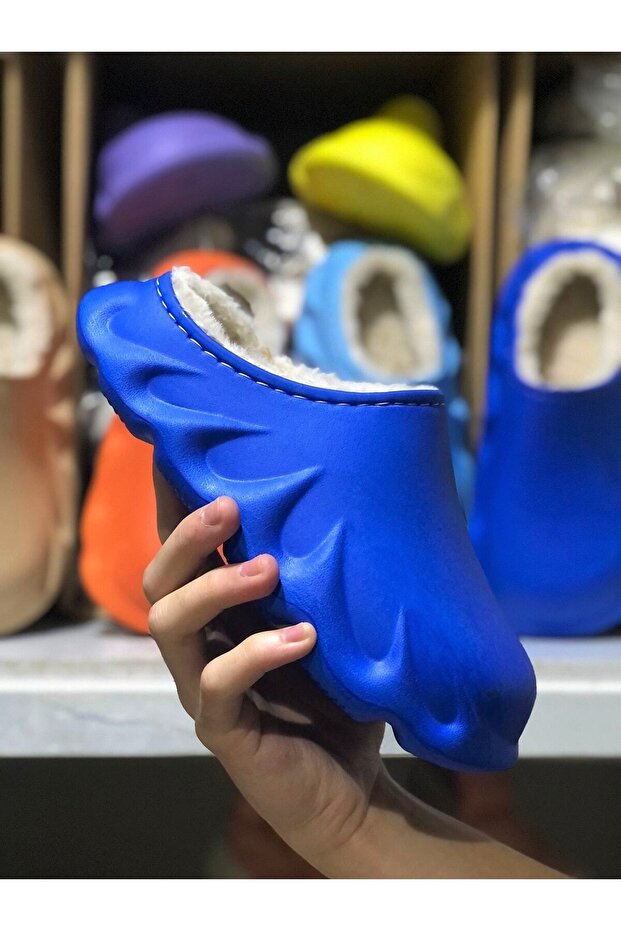 لهب منقوشة النعال سلس - 2