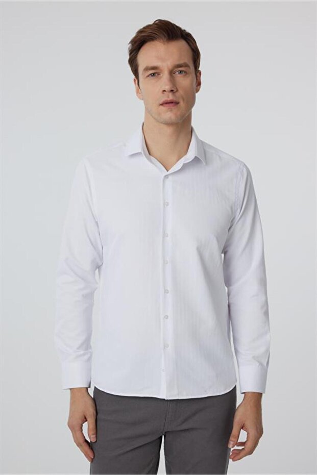 قميص دوبي ذو أساور مربعة الشكل - 4