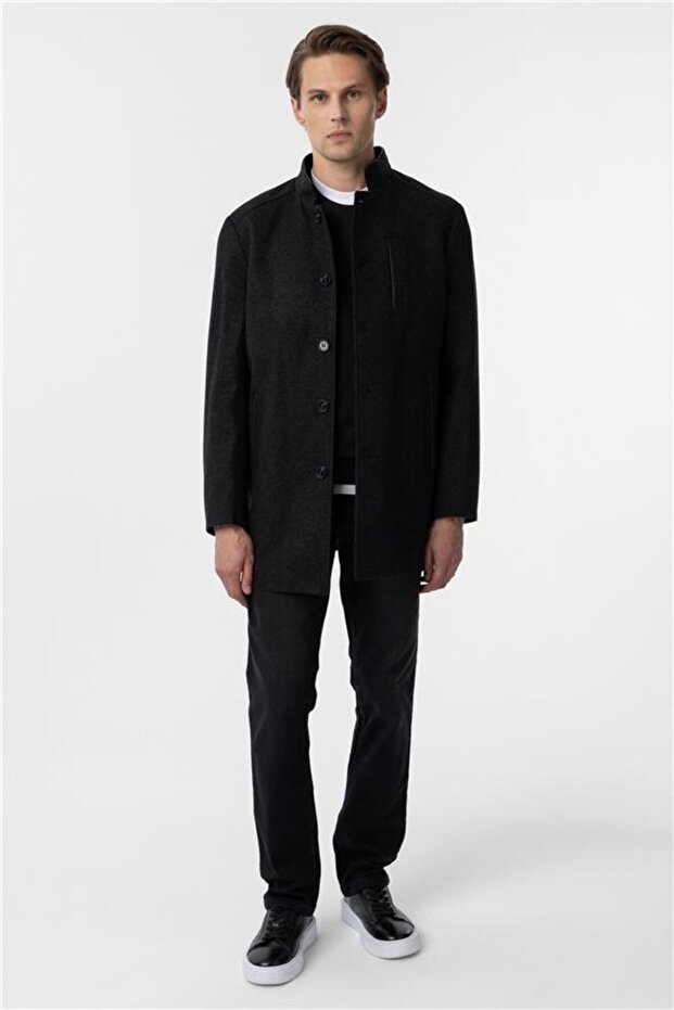 Siyah Regular Düz Hakim Yaka Kaban - 6