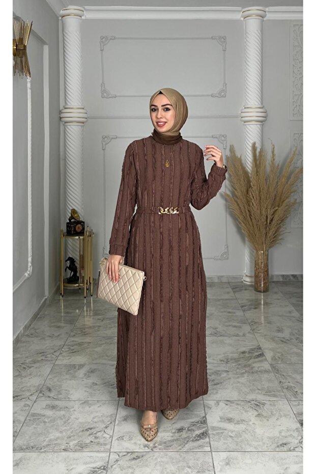 ZİNCİR DETAYLI ELBİSE - 4