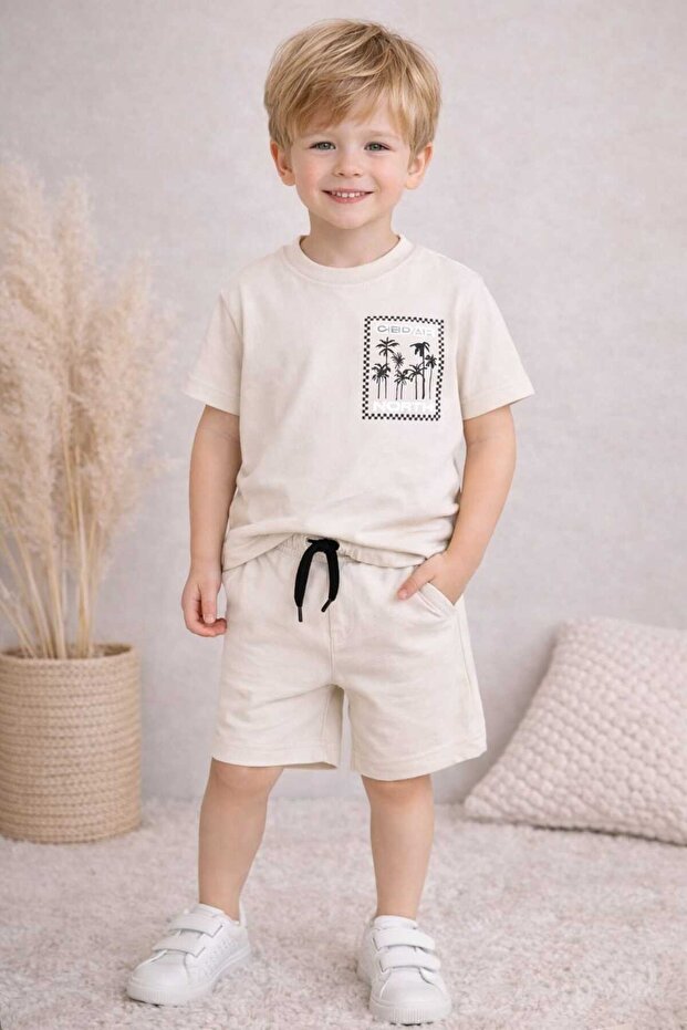Boy's printed shorts set