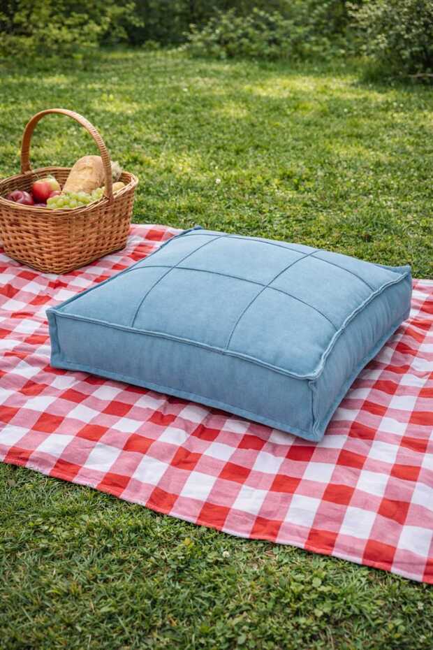 Bisküvi yer minderi 60*60 - 1