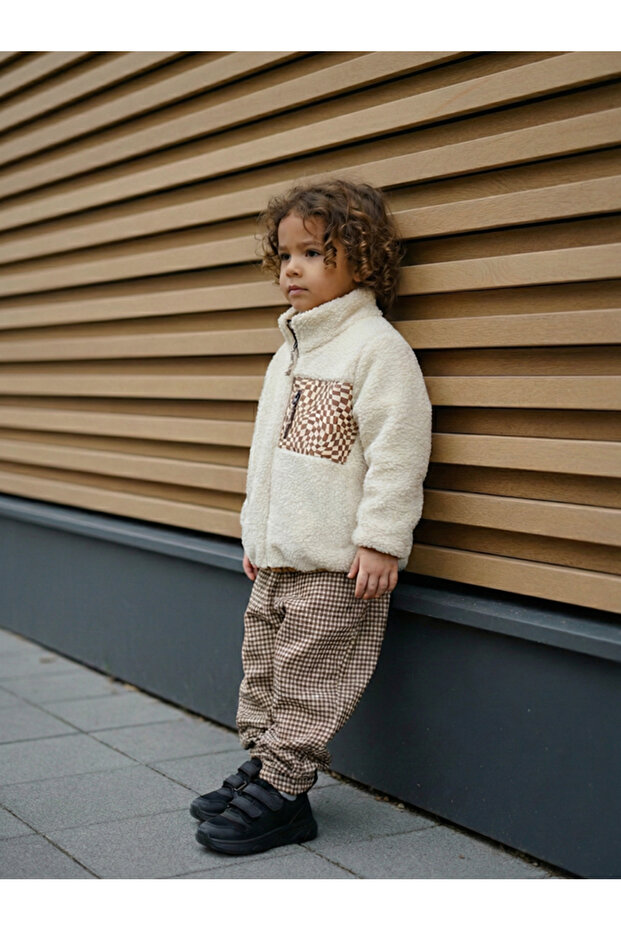 Unisex Children's Welsoft Cardigan (One Size Larger Is Preferred)