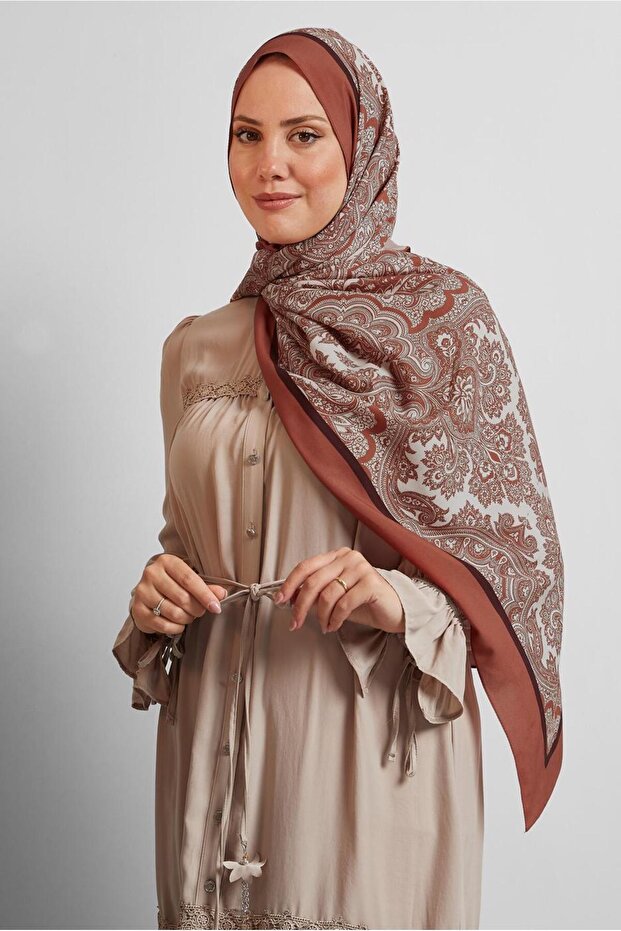 شال منقوش عرقيًا 4460