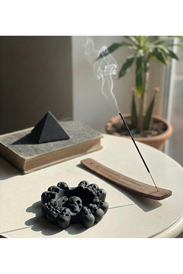 منفضة سجائر على شكل جمجمة قوطية مقاومة للحريق - 3