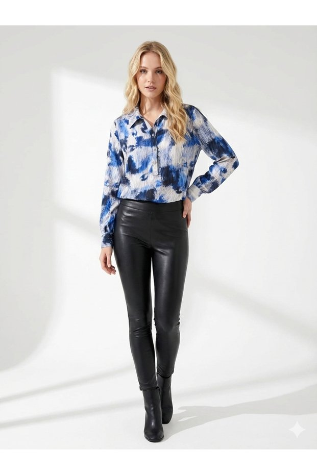 Women's Model Comfortable Cut Buttoned Long Sleeve Shirt
