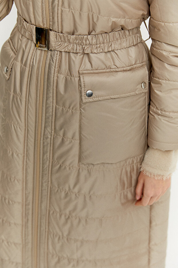 Seyyar Kapüşonlu Kapitone Kaban - 6