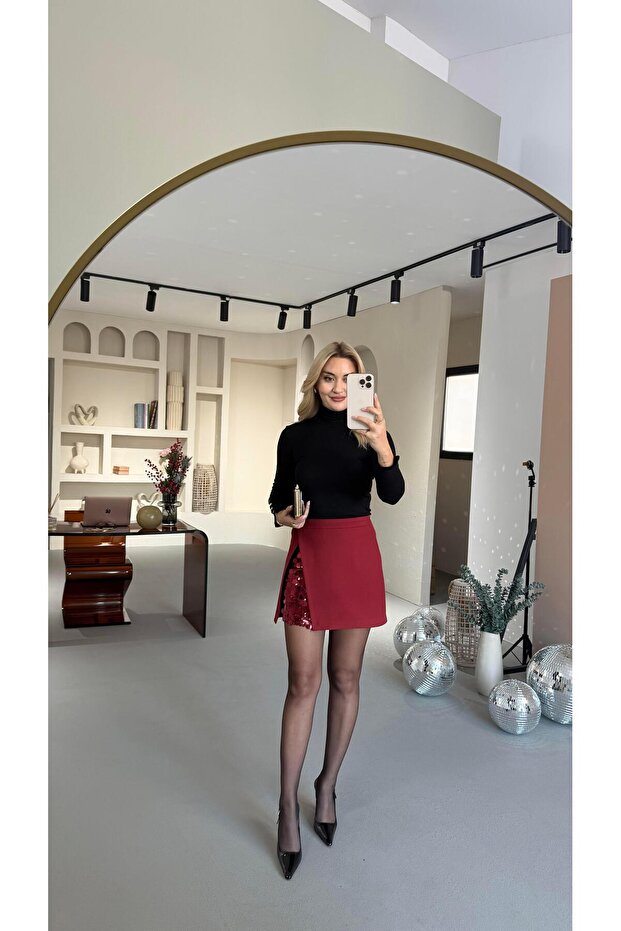 Sequin Detail Burgundy Envelope Skirt