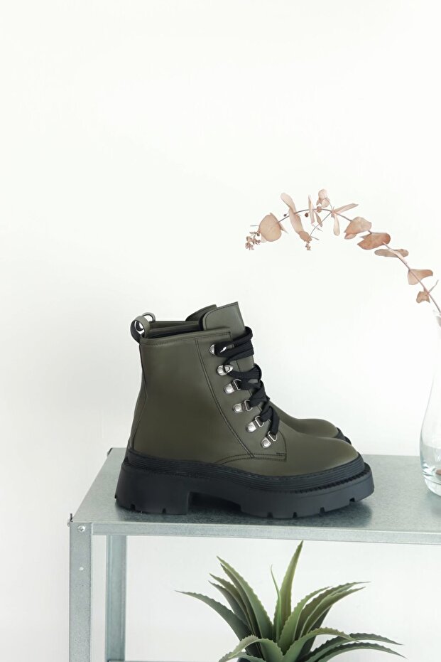 Bağcıklı Postal Bot - 1