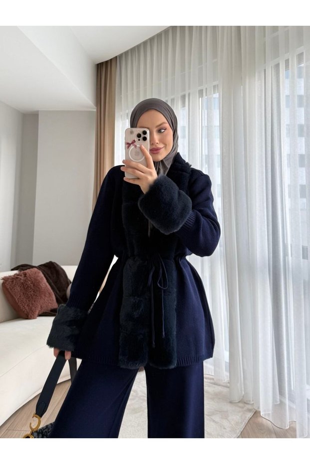 Women's Fur Detailed and Waist-Tied Two-Piece Knitwear Set