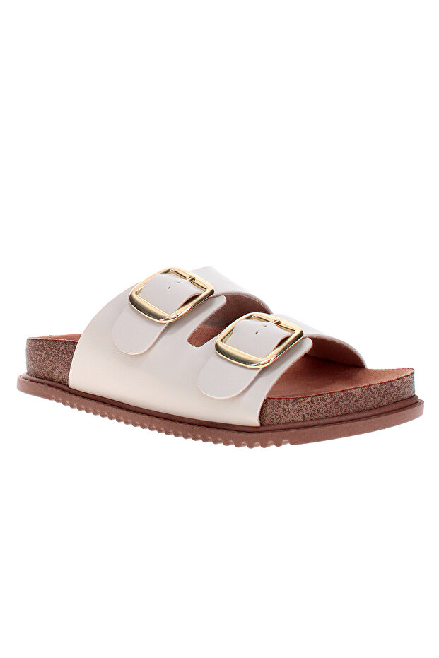 Flat Sandals for Women – Stylish & Comfortable Everyday Wear