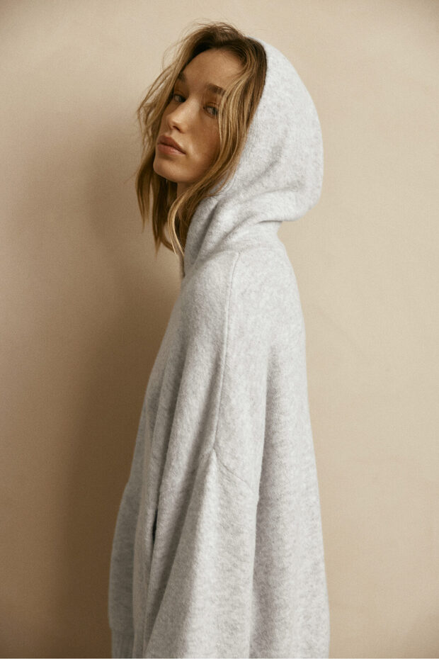 Kapüşonlu Triko Üst - 1