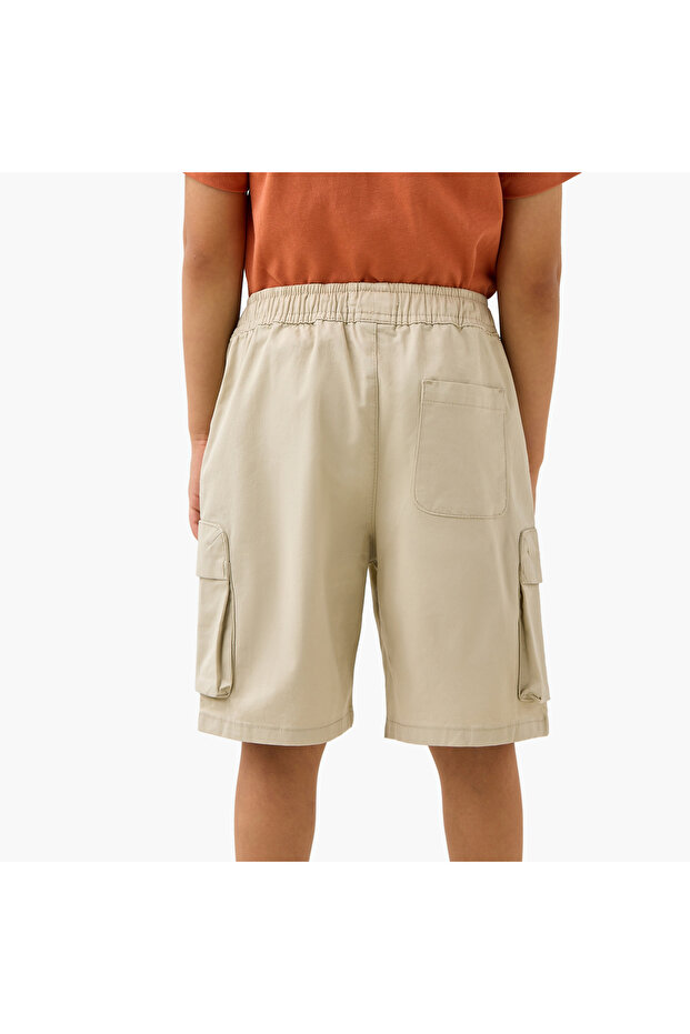 Solid Shorts with Pockets and Drawstring Closure - 3